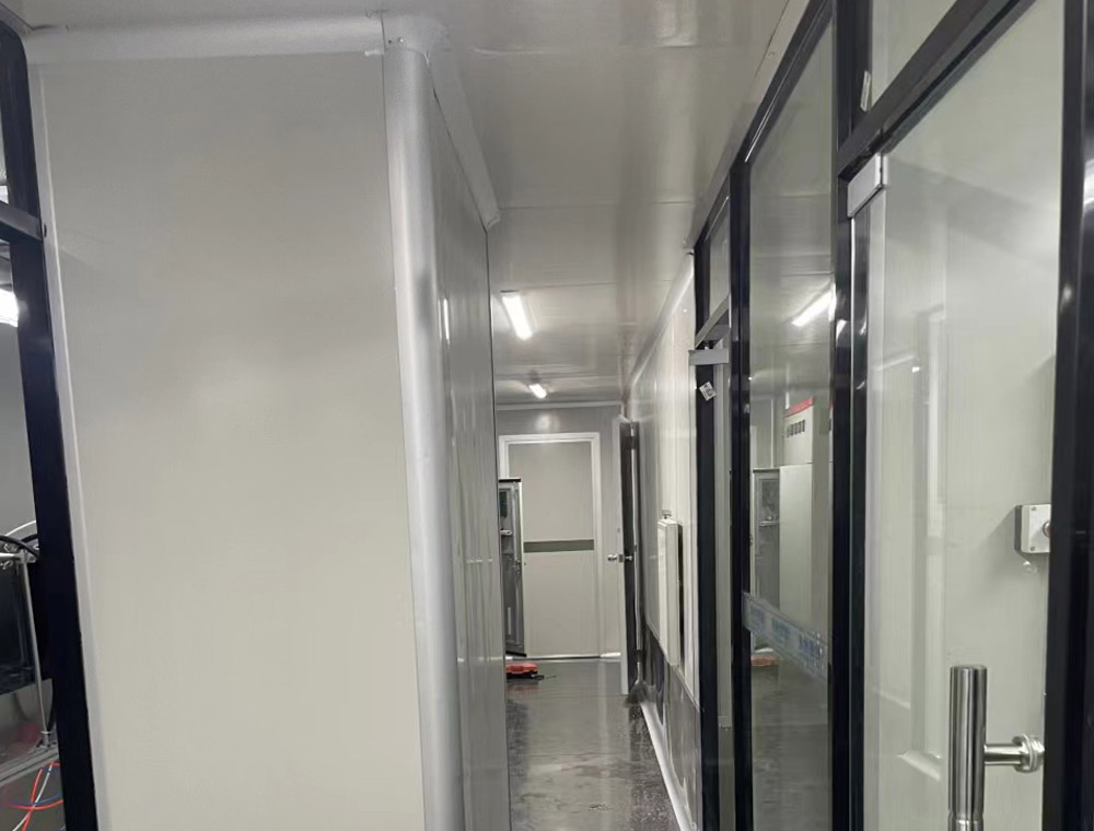 自動(dòng)噴涂線(xiàn)8